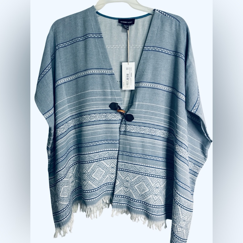 Fifteen Twenty Blue and Cream Knit Top